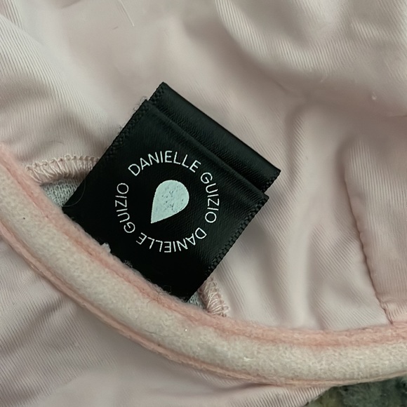 danielle guzio lure bikini top in pink glitter - Picture 3 of 4